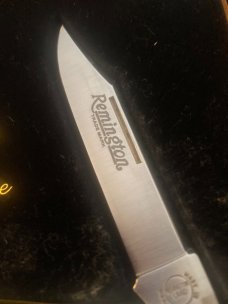 Remington USA 2000 R1630 Millennium Granddaddy Barlow With Mother Of Pearl Bullet Sheild NIB With CO Remington USA 2000 R1630 Millennium Granddaddy Barlow With Mother Of Pearl Bullet Sheild NIB With CO