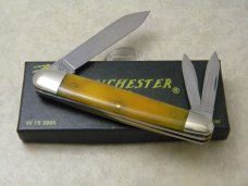 Winchester Trademark USA 1991 Smooth Yellow Bone 3995 Whittler Knife in Box Winchester Trademark USA 1991 Smooth Yellow Bone 3995 Whittler Knife in Box