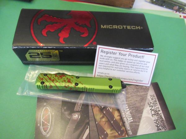 Microtech Double Action Zoombietech D/E Model 122-1-Z