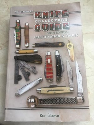 STARD KNIFE COLLECTORS GUIDE KNIFE BOOK