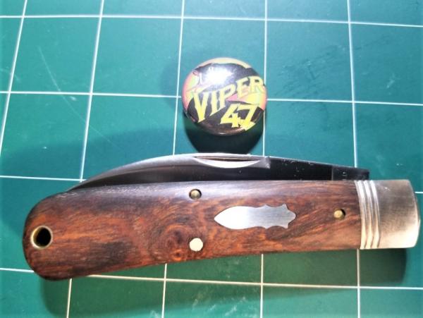 GREAT EASTERN CUTLERY NORTHFIELD #47 VIPER - 1 BLADE - DESERT IRONWOOD GREAT EASTERN CUTLERY NORTHFIELD #47 VIPER - 1 BLADE - DESERT IRONWOOD