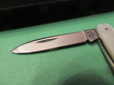 Case XX USA Pearl Eisenhower Pen Pattern # 82053 Case XX USA Pearl Eisenhower Pen Pattern # 82053