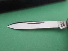 Case XX 1971 Pearl Pen Pattern # 8261 Discontinued Case XX 1971 Pearl Pen Pattern # 8261 Discontinued