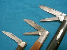 VINTAGE PARTS LOT CATTARAUGUS KABAR KA-BAR 1013 CASE XX USA 62087 SS FOLDING POCKET KNIFE KNIVES OLD VINTAGE PARTS LOT CATTARAUGUS KABAR KA-BAR 1013 CASE XX USA 62087 SS FOLDING POCKET KNIFE KNIVES OLD
