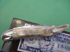 Schatt & Morgan Black Lip Pearl Small Texas Tooth Pick Pattern # 151116