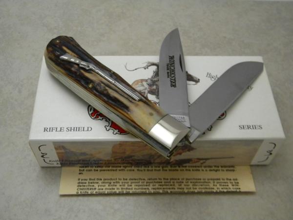 Winchester Trademark USA 1994 Stag 28103 1/2 Rifle Series Jumbo Trapper Knife in Box Winchester Trademark USA 1994 Stag 28103 1/2 Rifle Series Jumbo Trapper Knife in Box