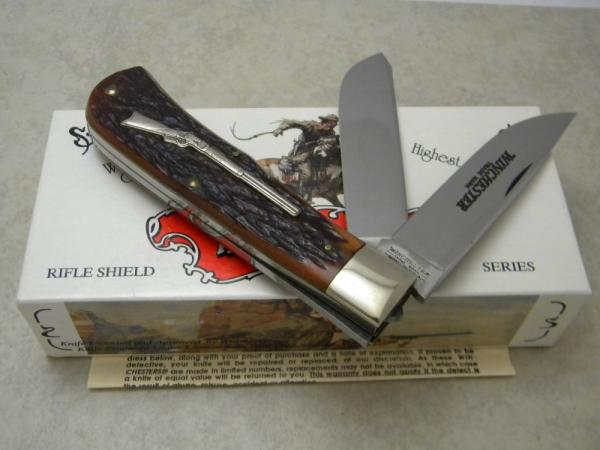 Winchester Trademark USA 1992 Burnt Orange Bone 29103 1/2 Rifle Series Jumbo Trapper Knife in Box Winchester Trademark USA 1992 Burnt Orange Bone 29103 1/2 Rifle Series Jumbo Trapper Knife in Box