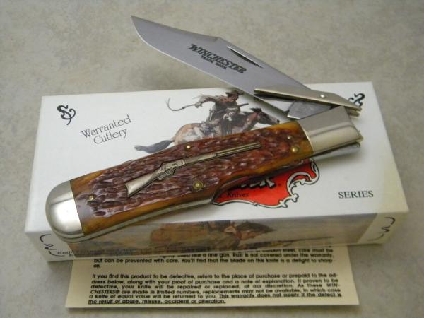 Winchester USA 1994 Bone 19109 1/2 Rifle Series Swing Guard Coke Bottle Lockback Knife in Box Winchester USA 1994 Bone 19109 1/2 Rifle Series Swing Guard Coke Bottle Lockback Knife in Box