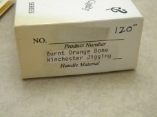 Winchester USA 1994 Bone 19109 1/2 Rifle Series Swing Guard Coke Bottle Lockback Knife in Box Winchester USA 1994 Bone 19109 1/2 Rifle Series Swing Guard Coke Bottle Lockback Knife in Box