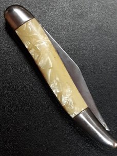 Vintage Imperial switchblade. 