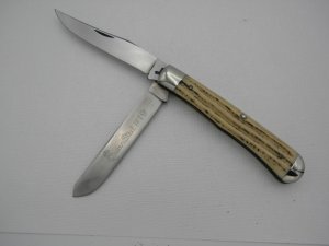 Queen Cutlery #19  Trapper Winterbottom bone with Glazed Finished Blades: 
