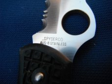 Vintage Discontinued Spyderco knives Rescue Knife.  SPYDERCO Seki  JAPAN,  FULL SERRATED EDGE