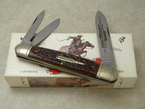 Winchester Trademark USA 1992 Burnt Orange Bone 39101 Cartridge Series Whittler Knife in Box Winchester Trademark USA 1992 Burnt Orange Bone 39101 Cartridge Series Whittler Knife in Box