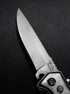 Asian switchblade Asian switchblade