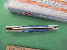 Case XX 2018 Ocean Blue Lock Back Pattern # 61225L Case XX 2018 Ocean Blue Lock Back Pattern # 61225L