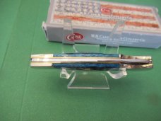 Case XX 2018 Ocean Blue Lock Back Pattern # 61225L Case XX 2018 Ocean Blue Lock Back Pattern # 61225L