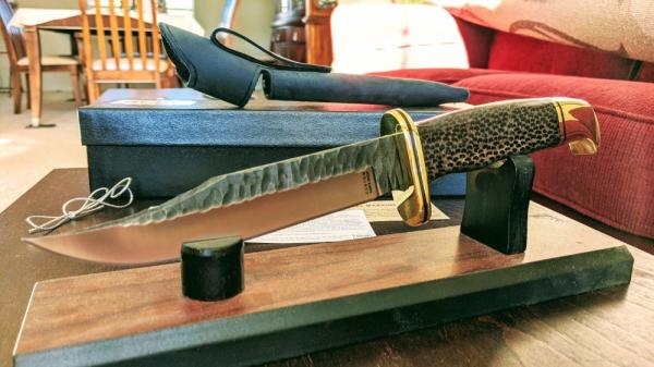 Buck 119 Custom limited edition Palm wood & chip flint blade *BNIB & pristine*