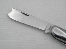 Queen Cutlery #25 Barlow Saw Cut Bone: 3 1/2” closed, 1958 - 1960, Q STEEL Queen Cutlery #25 Barlow Saw Cut Bone: 3 1/2” closed, 1958 - 1960, Q STEEL
