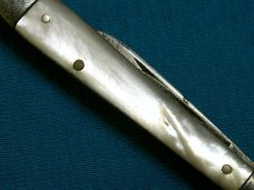 VINTAGE ANTIQUE KABAR KA-BAR UNION CUT CO OLEAN NY UCCO PEARL FOLDING POCKET QUILL KNIFE KNIVES OLD VINTAGE ANTIQUE KABAR KA-BAR UNION CUT CO OLEAN NY UCCO PEARL FOLDING POCKET QUILL KNIFE KNIVES OLD