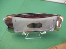 Fight'N Rooster  1995  Pearl Dogbone Muskrat  1 of 100