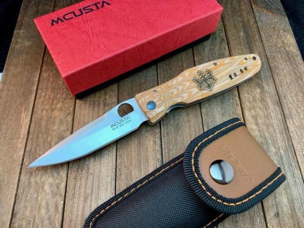 Mcusta Tactility Sengoku Series VG-10 Blade with Pakkawood Handles