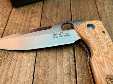 Mcusta Tactility Sengoku Series VG-10 Blade with Pakkawood Handles