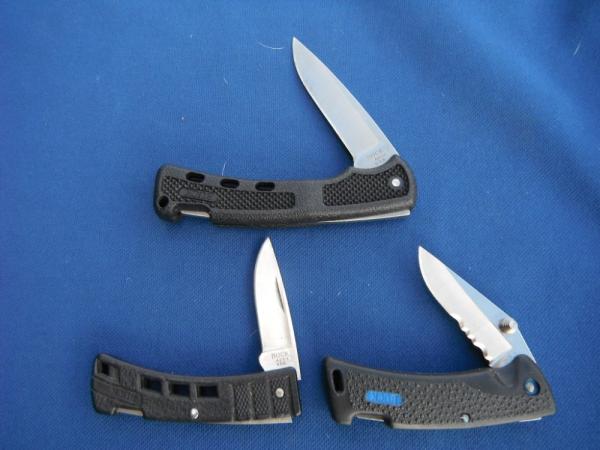Buck USA, Buck Knives Lot OF 3 Folding Knives 425 & 444 & 455. All USA made!!! Buck USA, Buck Knives Lot OF 3 Folding Knives 425 & 444 & 455. All USA made!!!