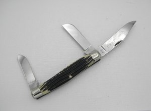 Queen Cutlery #49 Large Stockman Winterbottom Bone: 
