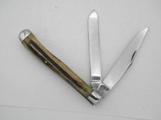 Queen Cutlery #24 Slim Trapper Winterbottom bone: 4 1/16” closed, 1952, Big “Q” tang stamp Queen Cutlery #24 Slim Trapper Winterbottom bone: 4 1/16” closed, 1952, Big “Q” tang stamp