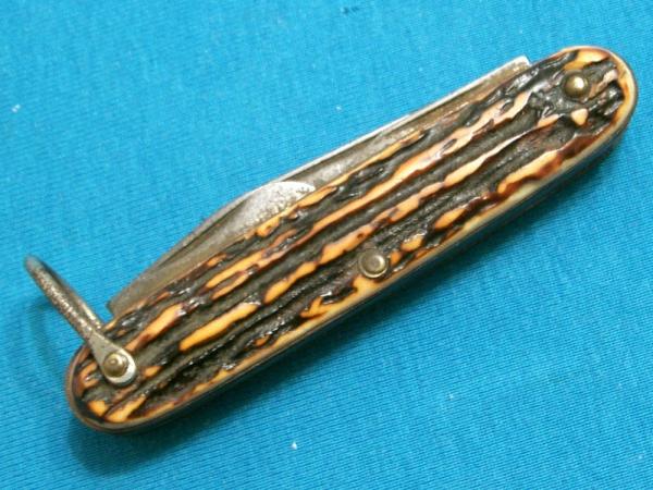 VINTAGE RICHARDS SHEFFIELD ENGLAND FAUX STAG SCOUT CAMP SURVIVAL FOLDING POCKET KNIFE KNIVES OLD