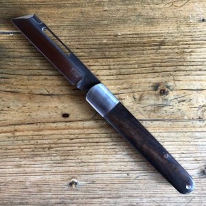 Kroo Blades Sleeveboard Jack withy Zebrawood Root Burl Scales and Sheepsfoot Blade