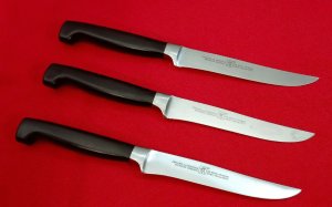Henckels Four- Star Steak Knives – Set of Six