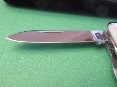 Case XX 1972 Pearl Discontinued Pattern # 8364T Case XX 1972 Pearl Discontinued Pattern # 8364T
