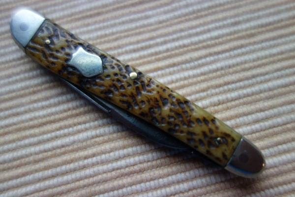 H BOKER & CO'S GERMANY PICK BONE SERPENTINE PEN ca. 1869-1914 H BOKER & CO'S GERMANY PICK BONE SERPENTINE PEN ca. 1869-1914
