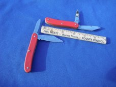 3 Imperial Knives; 1 SCOUT HOBO CAMP HUNTING POCKET KNIFE W/ FORK SPOON & 2 small Utility /trappers 3 Imperial Knives; 1 SCOUT HOBO CAMP HUNTING POCKET KNIFE W/ FORK SPOON & 2 small Utility /trappers