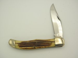 Queen Cutlery Co. #44 One Blade Folding Hunter in Winterbottom Bone: 5 1/4” closed;