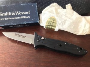 Smith & Wesson 1250 Drop Point, Etched on Blade 