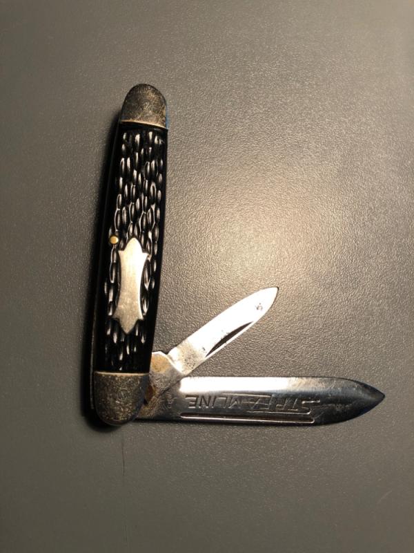 Streamline sword brand Camillus cutlery Co Streamline sword brand Camillus cutlery Co