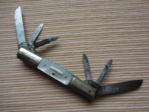 EDWARD PARKER AND SONS PERFECT GERMANY 6 BLADE PEARL CONGRESS