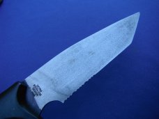DISCONTINUED UNITED CUTLERY "Trench Knife" knuckle guard design fixed blade knife