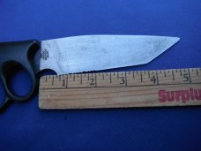 DISCONTINUED UNITED CUTLERY "Trench Knife" knuckle guard design fixed blade knife