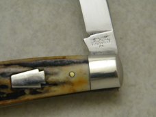 Schatt & Morgan Titusville PA. 2005 Stag 032127 Yankee Muskrat Knife in Box