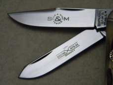 Schatt & Morgan Cutlery Co. Titusville PA Bone Series #5-V 042160 Sowbelly Knife in Box c.2011