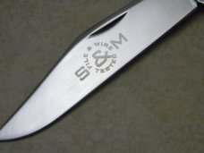 Schatt & Morgan Titusville PA. 2011 Series 5-IV Worm Groove Bone 041102 Coke Bottle Knife in Box Schatt & Morgan Titusville PA. 2011 Series 5-IV Worm Groove Bone 041102 Coke Bottle Knife in Box