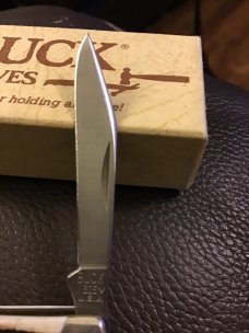 VINTAGE BUCK USA 305 STAG HANDLE POCKET KNIFE WITH TWO BLADES OVER 40 YEARS OLD NIB VINTAGE BUCK USA 305 STAG HANDLE POCKET KNIFE WITH TWO BLADES OVER 40 YEARS OLD NIB