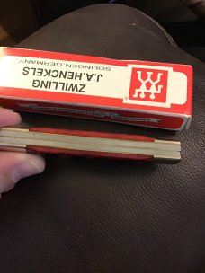 ZWILLING J A HENCKELS HK 1-B RED BONE HANDLE CONGRESS SOLINGEN GERMANY HAND HONED 4 BLADES NEW IN BO