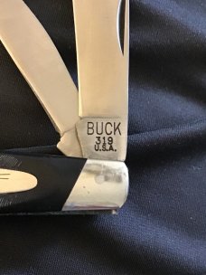 VINTAGE BUCK 319 USA NAVY BLUE HANDLE PUNCH KNIFE WITH TWO BLADES AND THE PUNCH BLADE VINTAGE BUCK 319 USA NAVY BLUE HANDLE PUNCH KNIFE WITH TWO BLADES AND THE PUNCH BLADE