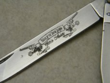 Remington Bullet Madison NC USA Riders of the Silver Screen "Gene Autry" Trapper Knife Remington Bullet Madison NC USA Riders of the Silver Screen "Gene Autry" Trapper Knife