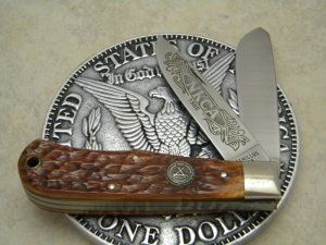 Camillus USA 1988 NKCA Club Knife Bone Jumbo Trapper