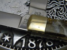 Hen & Rooster Bertram Cutlery Michael Prater CC 312 Limestone Onyx Trapper Knife Hen & Rooster Bertram Cutlery Michael Prater CC 312 Limestone Onyx Trapper Knife
